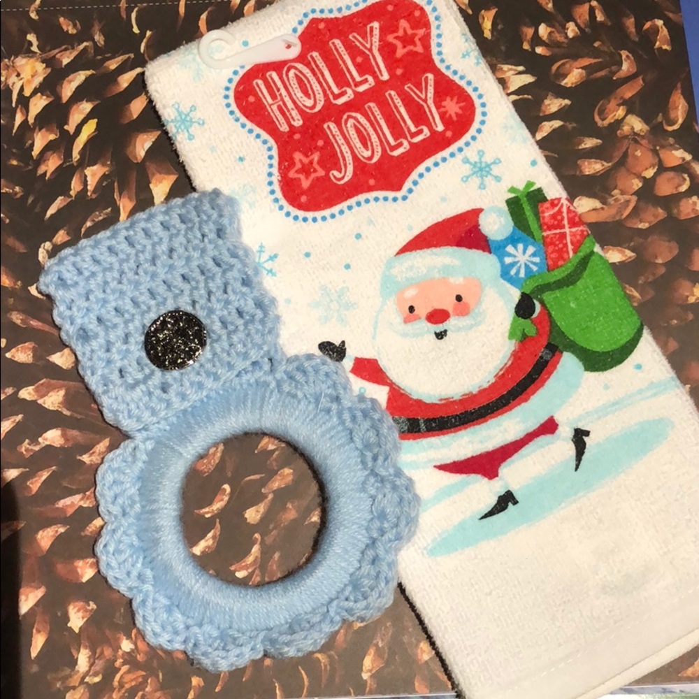 Christmas kitchen towel and towel holder set